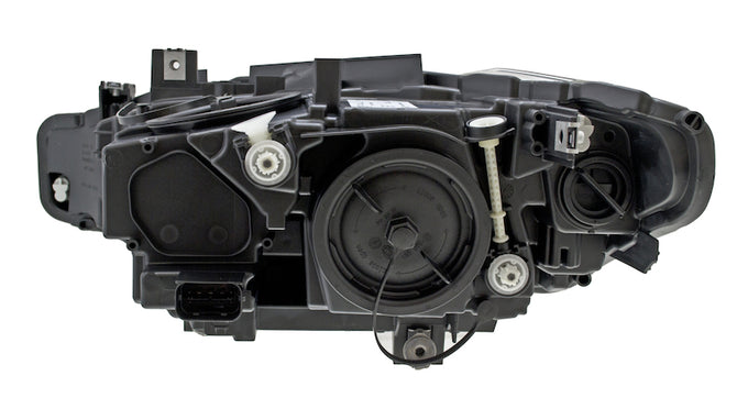 15 - Headlamp Rh Hal <br>15-18 Bmw 3Ser