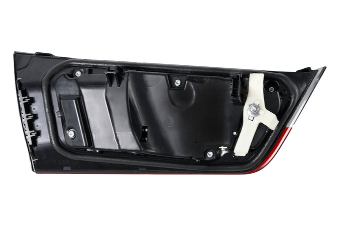 Right Tail Light <br>19-21 BMW 330i