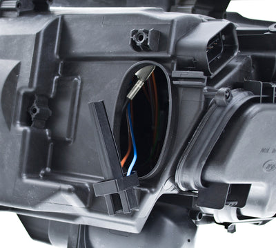 Bi-Xenon Headlight Assembly <br>06-08 BMW 323i