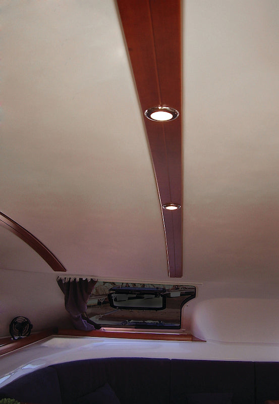 Courtesy Lamp Rnd Red Md12 Ss Rim 2Xt <br> Universal
