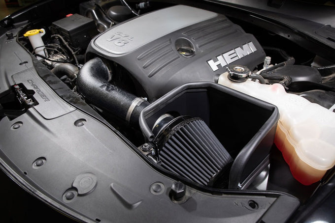 Performance Air Intake System <br> 05-08 Dodge Magnum, 05-23 Chrysler 300, 06-23 Charger