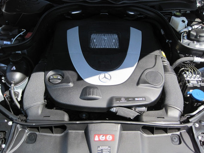 High-Flow Drop-In Replacement Air Filter <br> 01-05 Mercedes-Benz C240 C320, 05-08 CLS500