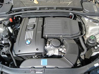 High-Flow Drop-In Replacement Air Filter <br> 07-10 BMW 335i, 07-08 335xi, 08-10 135i 535i