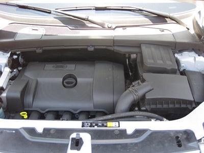 High-Flow Drop-In Replacement Air Filter <br> 2008-2012 Land Rover LR2