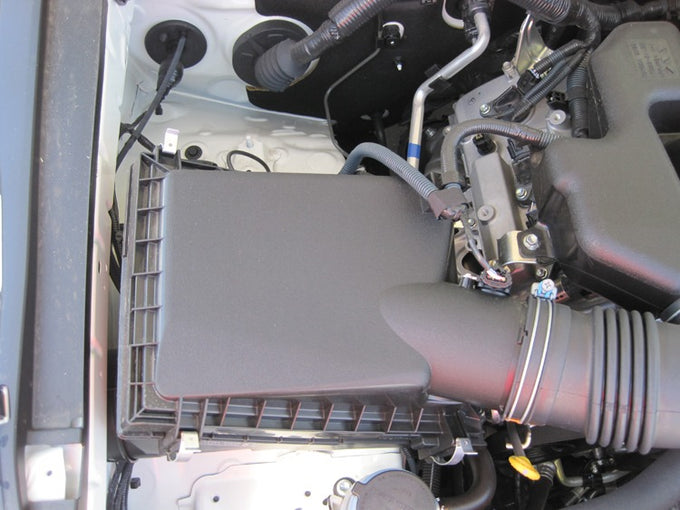 High-Flow Drop-In Replacement Air Filter <br> 10-24 Toyota 4Runner, 10-14 FJ Cruiser