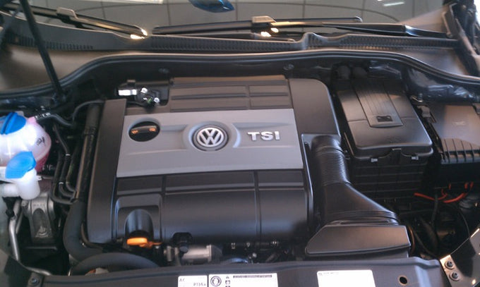 High-Flow Drop-In Replacement Air Filter <br> 06-08 VW Jetta GTI, 06-09 Passat, 04-08 Audi A3 A3 Quattro