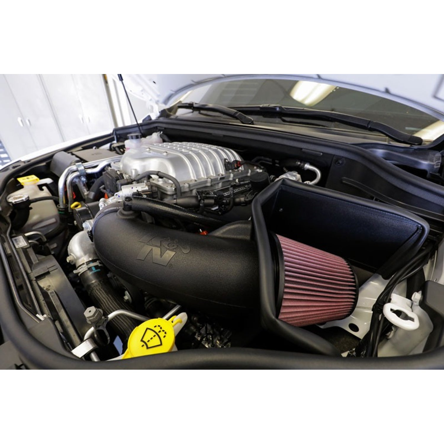 Performance Air Intake System <br> 21,23 Dodge Durango, 18-19 Jeep Grand Cherokee