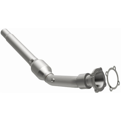 Standard Grade Federal / EPA Compliant Direct-Fit Catalytic Converter <br>99-04 Volkswagen Beetle, 00-05 Jetta, 00-06 Golf 1.8L