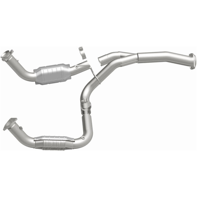 OEM Grade Federal / EPA Compliant Direct-Fit Catalytic Converter <br>11-19 Chevy Silverado 3500HD, 11-19 GMC Sierra 3500HD 6.0L