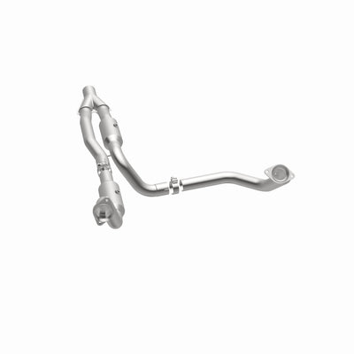 OEM Grade Federal / EPA Compliant Direct-Fit Catalytic Converter <br>2012 Ram 1500, 12-18 Ram 2500, 13-18 Ram 3500 5.7L