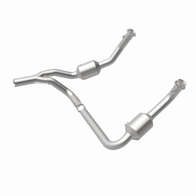 OEM Grade Federal / EPA Compliant Direct-Fit Catalytic Converter <br>10-11 Jeep Wrangler 3.8L