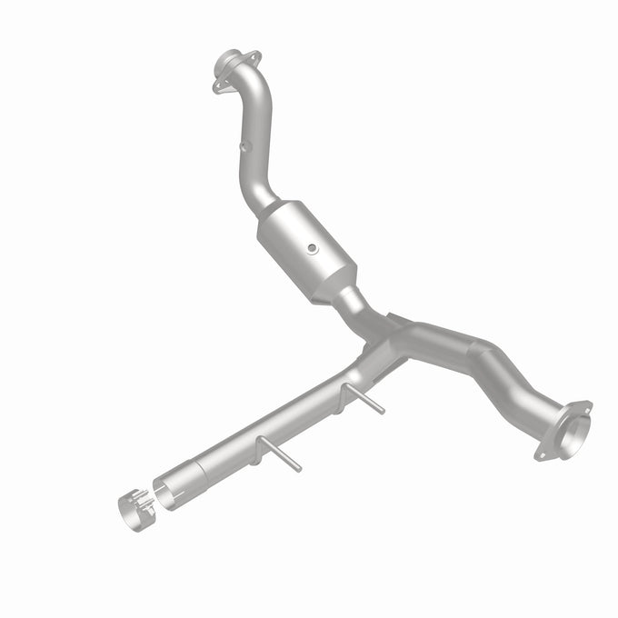 OEM Grade Federal / EPA Compliant Direct-Fit Catalytic Converter <br>15-20 Ford F-150 2.7L