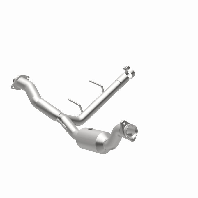 OEM Grade Federal / EPA Compliant Direct-Fit Catalytic Converter <br>15-20 Ford F-150 3.5L
