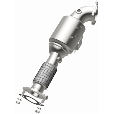OEM Grade Federal / EPA Compliant Direct-Fit Catalytic Converter <br>14-19 Ford Fiesta 1.6
