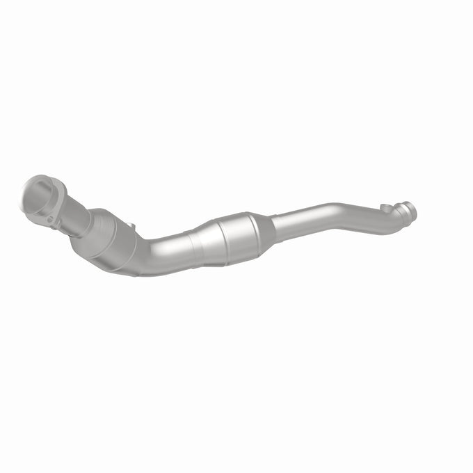 OEM Grade Federal / EPA Compliant Direct-Fit Catalytic Converter <br>14-16 Land Rover LR4 3.0L