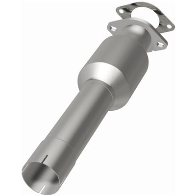 OEM Grade Federal / EPA Compliant Direct-Fit Catalytic Converter <br>2004 Chevy Silverado, GMC Sierra 2500 6.0L