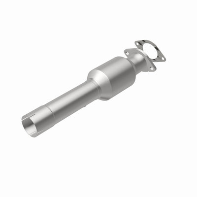 OEM Grade Federal / EPA Compliant Direct-Fit Catalytic Converter <br>2004 Chevy Silverado, GMC Sierra 2500 6.0L