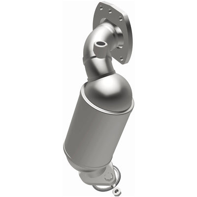 OEM Grade Federal / EPA Compliant Direct-Fit Catalytic Converter <br>18-19 Lexus RX350L, 18-20 RX450hL, 16-19 RX350