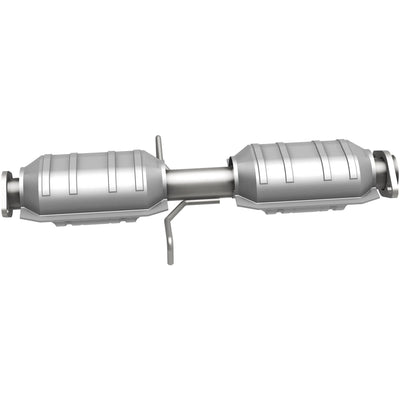 Standard Grade Federal / EPA Compliant Direct-Fit Catalytic Converter <br>85-86 Mitsubishi Galant 2.4L