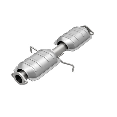 Standard Grade Federal / EPA Compliant Direct-Fit Catalytic Converter <br>85-86 Mitsubishi Galant 2.4L