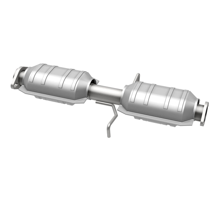 Standard Grade Federal / EPA Compliant Direct-Fit Catalytic Converter <br>85-86 Mitsubishi Galant 2.4L
