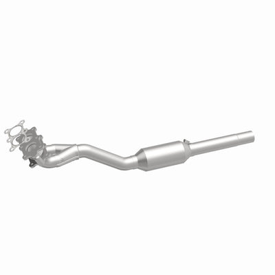 HM Grade Federal / EPA Compliant Direct-Fit Catalytic Converter <br>98-01 Volkswagen Beetle, 99-01 Jetta Golf