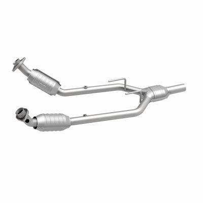HM Grade Federal / EPA Compliant Direct-Fit Catalytic Converter <br>96-97 Ford Thunderbird, Mercury Cougar 3.8L