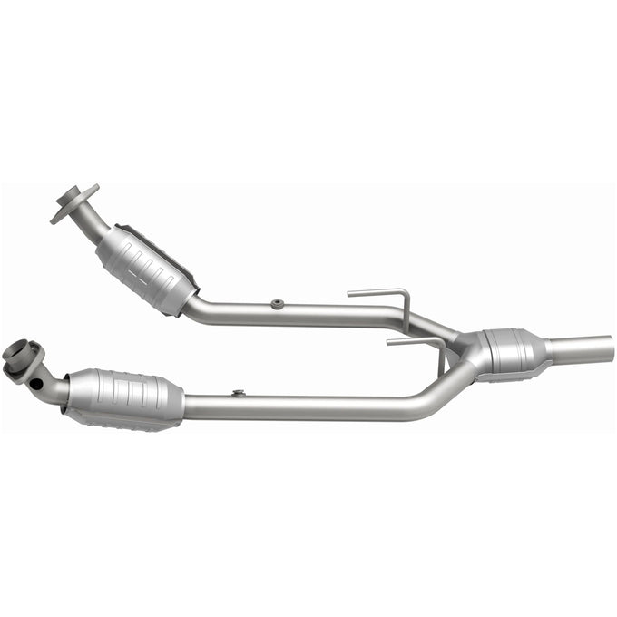 HM Grade Federal / EPA Compliant Direct-Fit Catalytic Converter <br>96-97 Ford Thunderbird, Mercury Cougar 3.8L