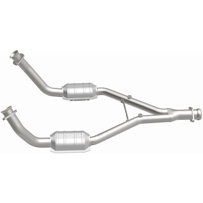 Standard Grade Federal / EPA Compliant Direct-Fit Catalytic Converter <br>94-95 Ford Mustang 3.8L
