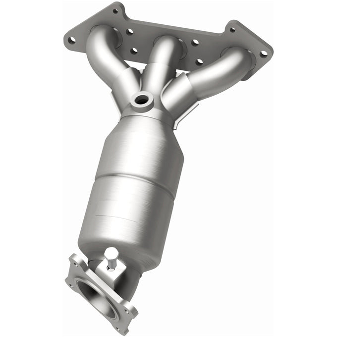 HM Grade Federal / EPA Compliant Direct-Fit Catalytic Converter <br>02-04 Volvo S80 2.9L