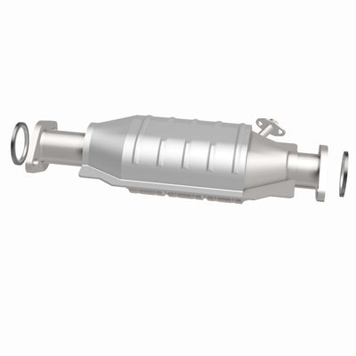 Standard Grade Federal / EPA Compliant Direct-Fit Catalytic Converter <br>81-83 Toyota Pickup 2.4L