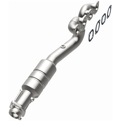 HM Grade Federal / EPA Compliant Manifold Catalytic Converter <br>02-03 BMW 745i, 745Li 4.4L