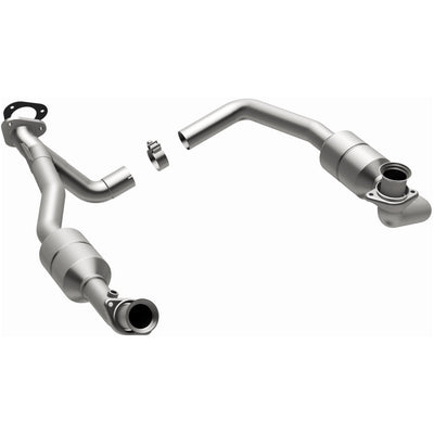 HM Grade Federal / EPA Compliant Direct-Fit Catalytic Converter <br>00-02 Ford E-150-450, Econoline 5.4L