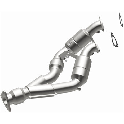 HM Grade Federal / EPA Compliant Direct-Fit Catalytic Converter <br>04-06 Porsche Cayenne, Volkswagen Touareg 3.2L