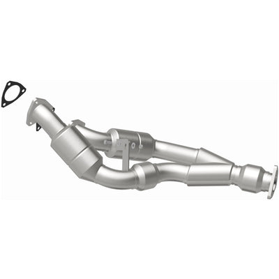 HM Grade Federal / EPA Compliant Direct-Fit Catalytic Converter <br>04-06 Porsche Cayenne, Volkswagen Touareg 3.2L