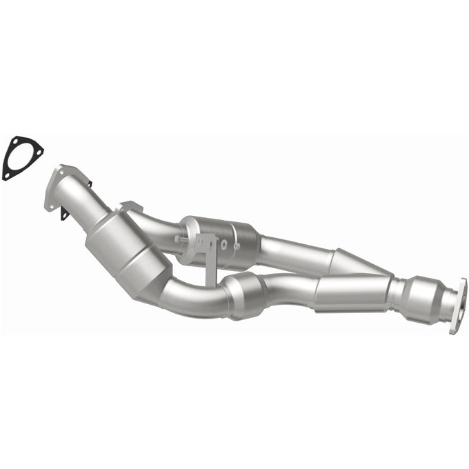 HM Grade Federal / EPA Compliant Direct-Fit Catalytic Converter <br>04-06 Porsche Cayenne, Volkswagen Touareg 3.2L