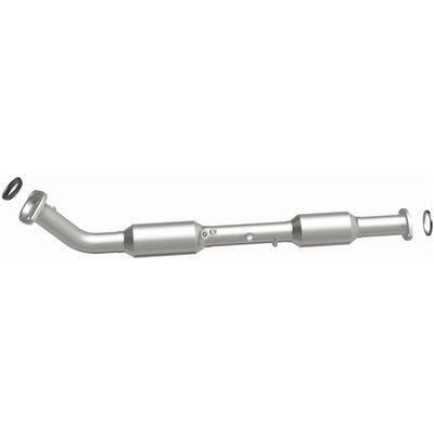 HM Grade Federal / EPA Compliant Direct-Fit Catalytic Converter <br>05-21 Toyota Tacoma 2.7L