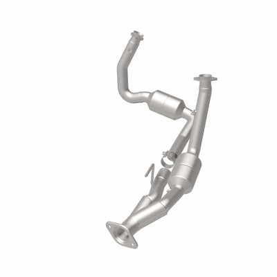 HM Grade Federal / EPA Compliant Direct-Fit Catalytic Converter <br>06-10 Jeep Commander, 05-10 Grand Cherokee 4.7L, 5.7L