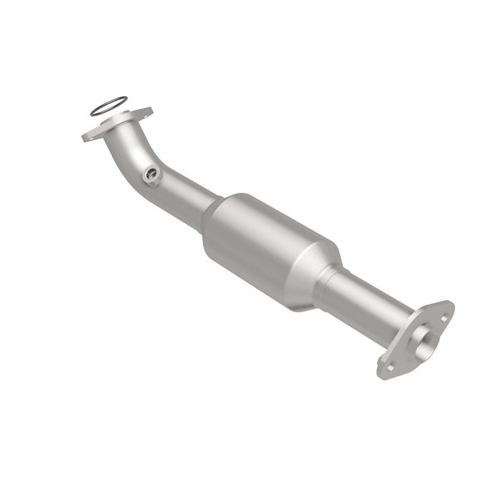 OEM Grade Federal / EPA Compliant Direct-Fit Catalytic Converter <br>16-20 Toyota Tacoma 3.5L