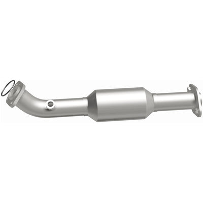 OEM Grade Federal / EPA Compliant Direct-Fit Catalytic Converter <br>16-20 Toyota Tacoma 3.5L