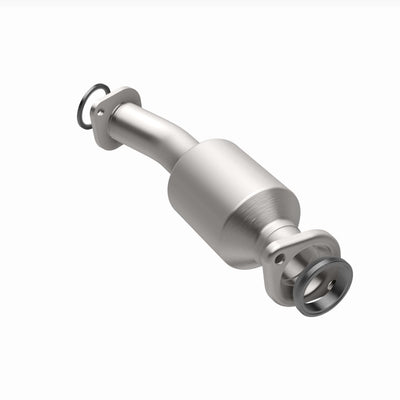 OEM Grade Federal / EPA Compliant Direct-Fit Catalytic Converter <br>17-20 Toyota Sienna 3.5L