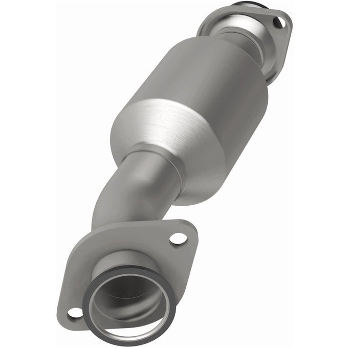 OEM Grade Federal / EPA Compliant Direct-Fit Catalytic Converter <br>17-20 Toyota Sienna 3.5L