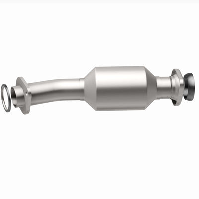 OEM Grade Federal / EPA Compliant Direct-Fit Catalytic Converter <br>17-20 Toyota Sienna 3.5L