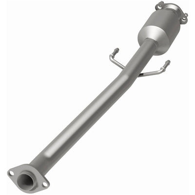 OEM Grade Federal / EPA Compliant Direct-Fit Catalytic Converter <br>2020 Toyota Highlander 3.5L