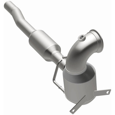 OEM Grade Federal / EPA Compliant Direct-Fit Catalytic Converter <br>16-18 Volkswagen Jetta 1.4L