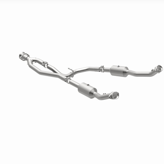 OEM Grade Federal / EPA Compliant Direct-Fit Catalytic Converter <br>20-21 Ford Transit-150-350 HD 3.5L