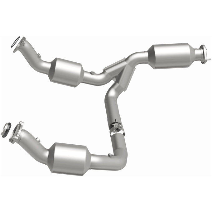 OEM Grade Federal / EPA Compliant Universal Catalytic Converter <br>21-23 Chevy Express / GMC Savana 2500, 3500, 4500