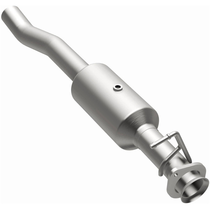 OEM Grade Federal / EPA Compliant Direct-Fit Catalytic Converter <br>16-19 Ford F-650, F-750 6.8L