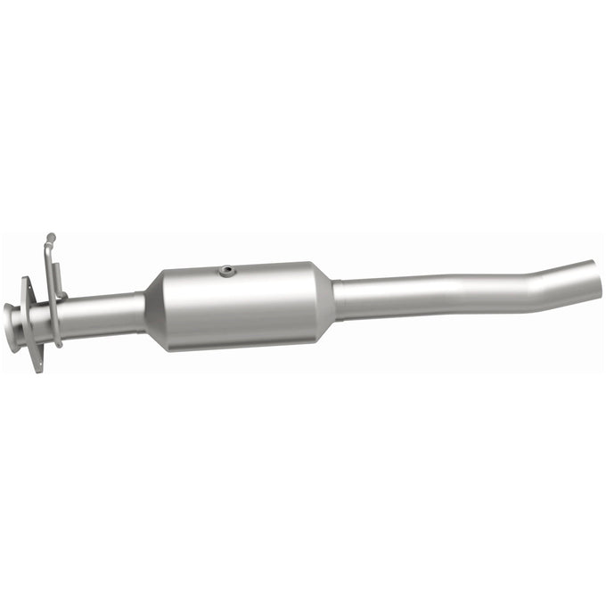 OEM Grade Federal / EPA Compliant Direct-Fit Catalytic Converter <br>16-19 Ford F-650, F-750 6.8L