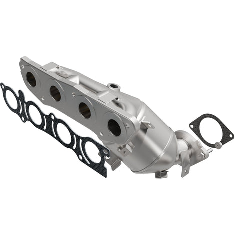 EPA Compliant Manifold Catalytic Converter <br> 20-24 Nissan Kicks, Versa